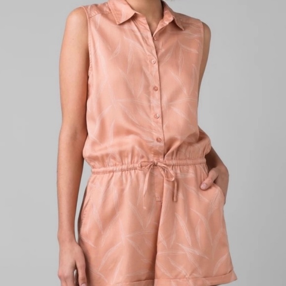 Nwts Prana peach weekend escape romper sz medium - Picture 1 of 5